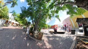 que actividades y atracciones ofrece el parque santa lucia en merida