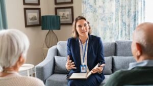 que maestrias puede estudiar un trabajador social para crecer profesionalmente